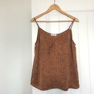 Babaton / ARITZIA silky top